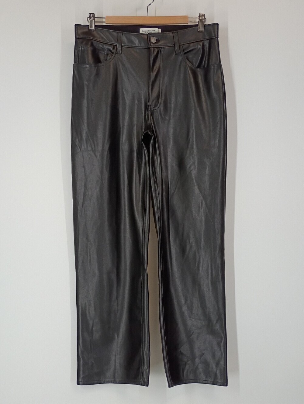 Abercrombie & Fitch The 90s Relaxed High Rise Faux Leather Pants